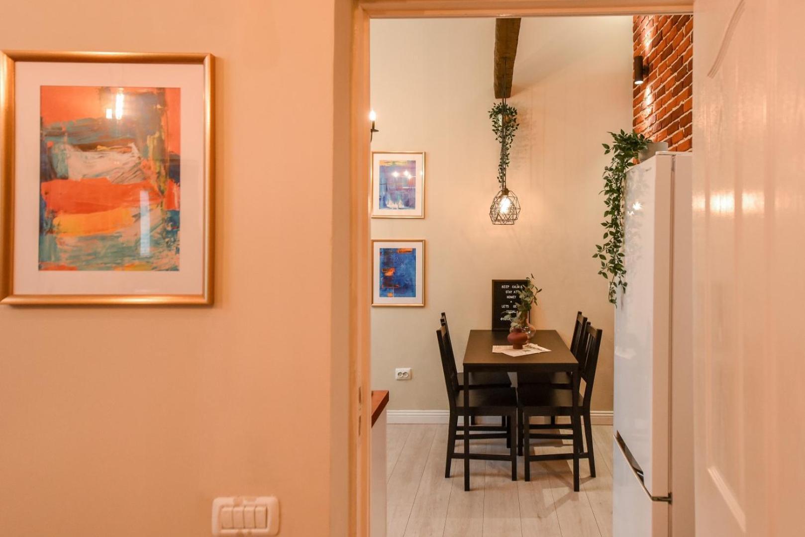 Elegant Studio - Urban Escape In Букурещ Екстериор снимка