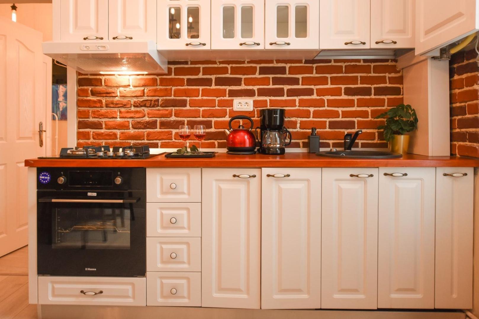 Elegant Studio - Urban Escape In Букурещ Екстериор снимка