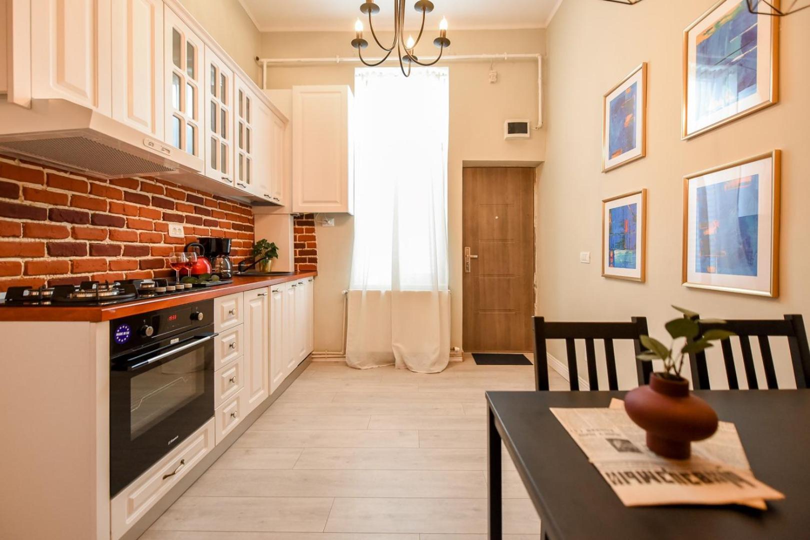 Elegant Studio - Urban Escape In Букурещ Екстериор снимка