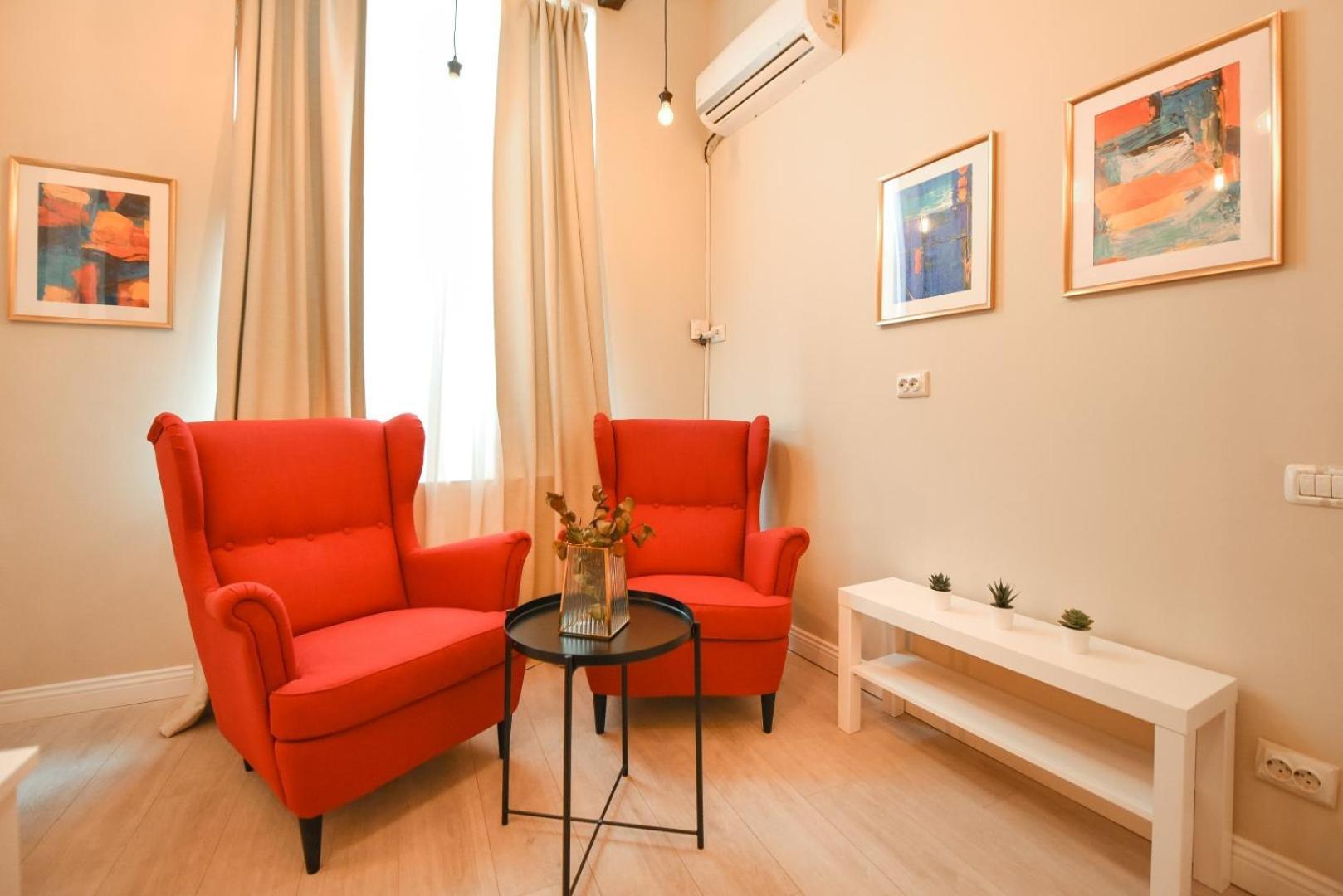 Elegant Studio - Urban Escape In Букурещ Екстериор снимка